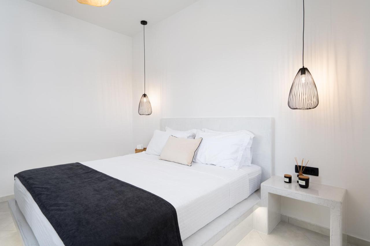 Almira Luxury Suites Периволос Экстерьер фото