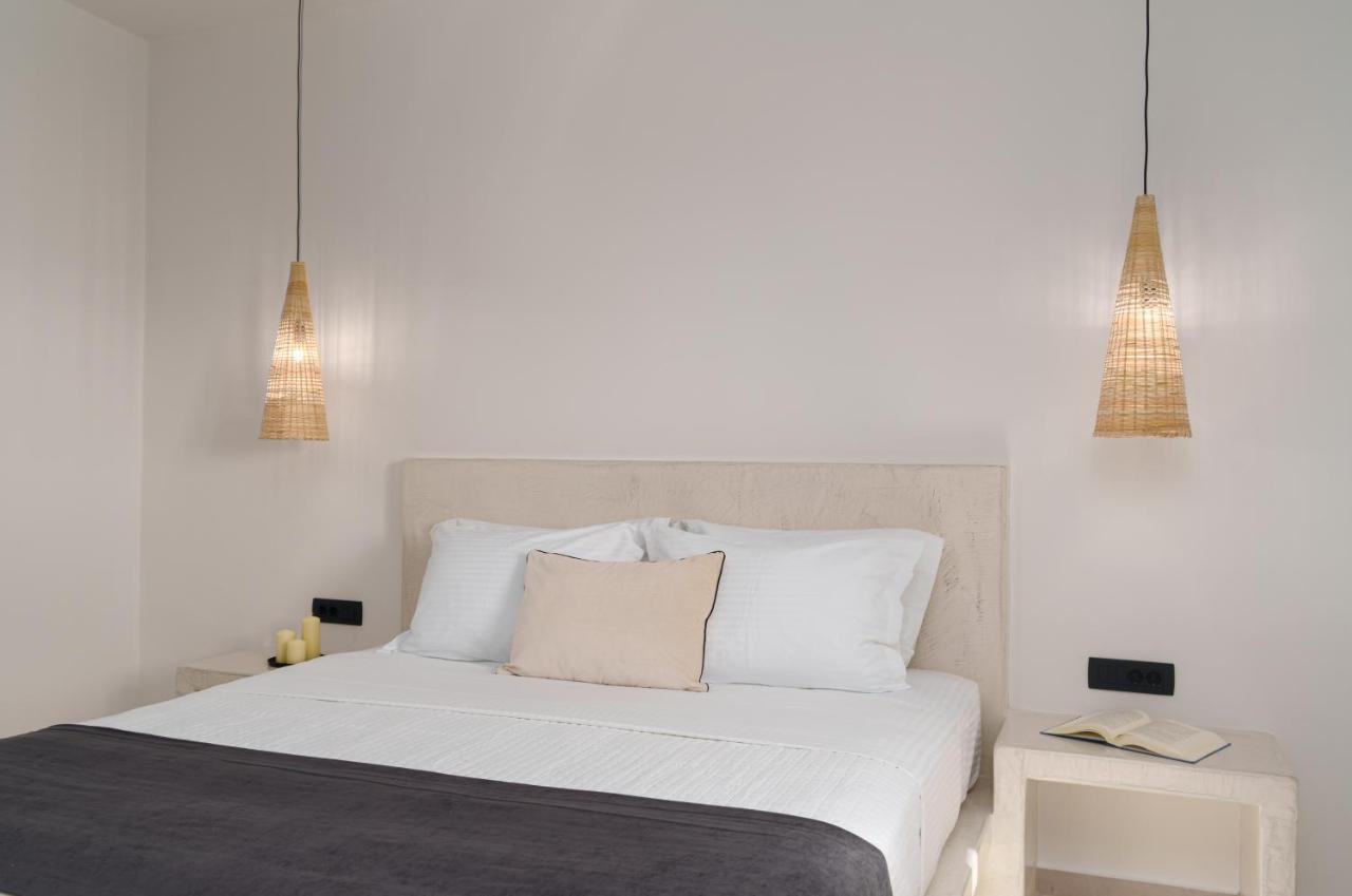 Almira Luxury Suites Периволос Экстерьер фото